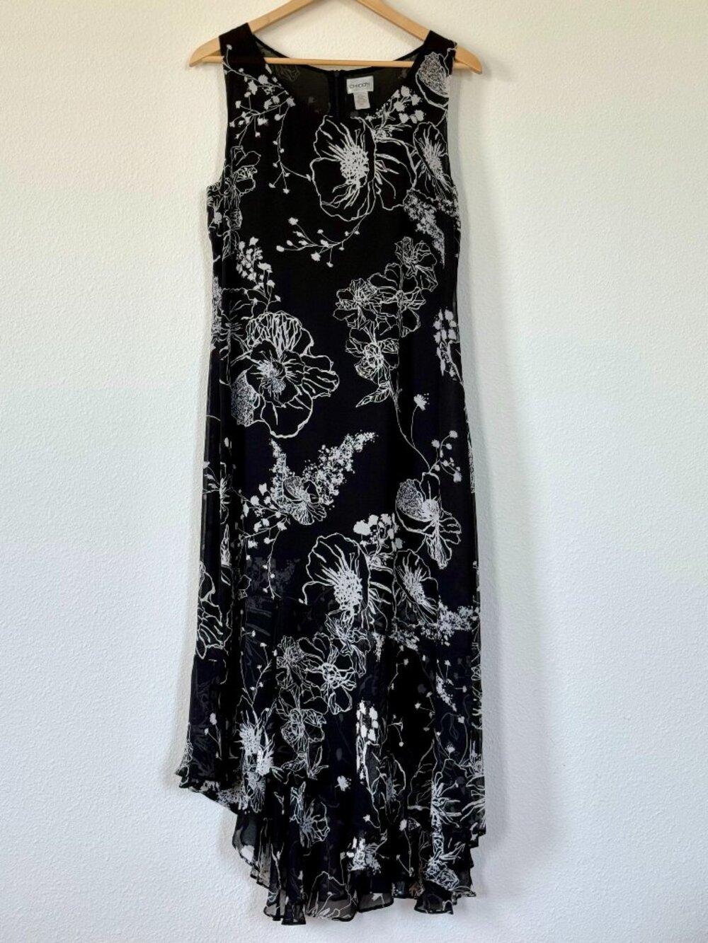 100% Silk Black White Floral Dress Flowy Sleeveless sheer Chico’s 1